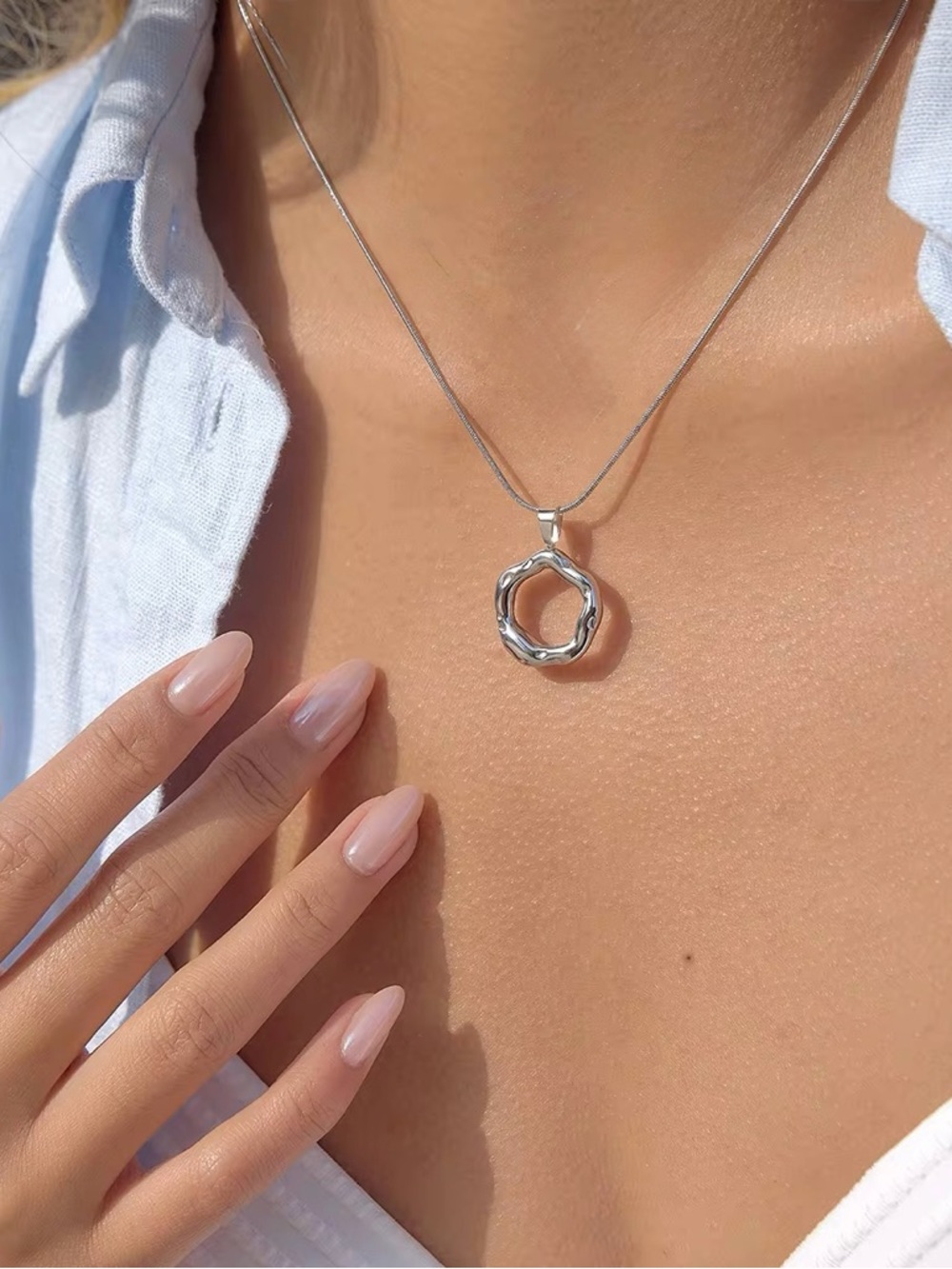 Stainless Steel Silver Tone Circle Pendant Necklace